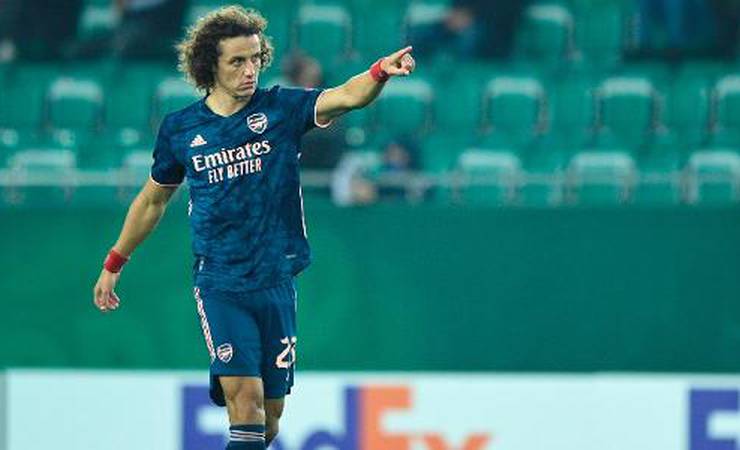 Clube italiano que contratou Ribéry quer David Luiz, diz jornal