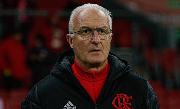 Em estreia, Dorival aposta no Centrão do Flamengo e vê repetição de erros