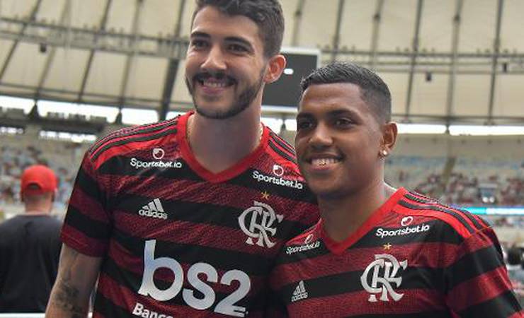 Ceni estreia no Flamengo com missão de salvar "herança maldita" de Jesus