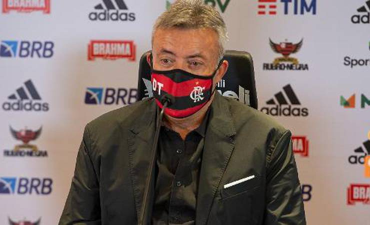 "Continuo apostando no Flamengo favorito ao título", diz Juca Kfouri