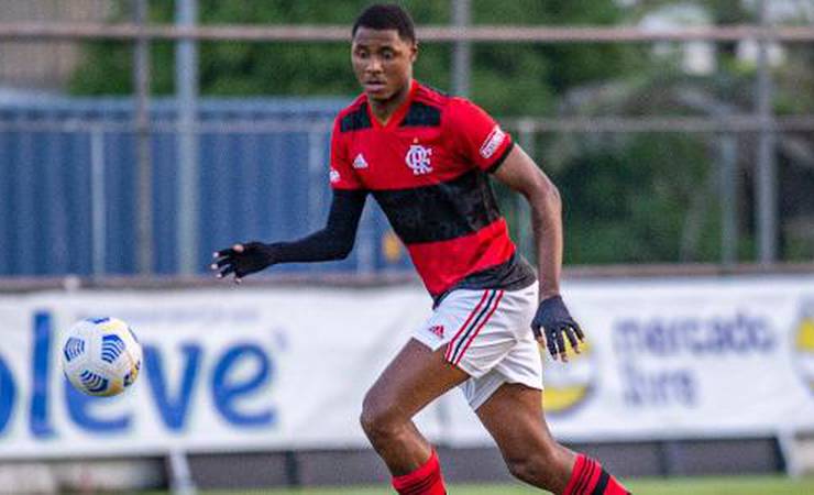 'Passou um filme na cabeça', diz sobrevivente do Ninho após voltar a jogar