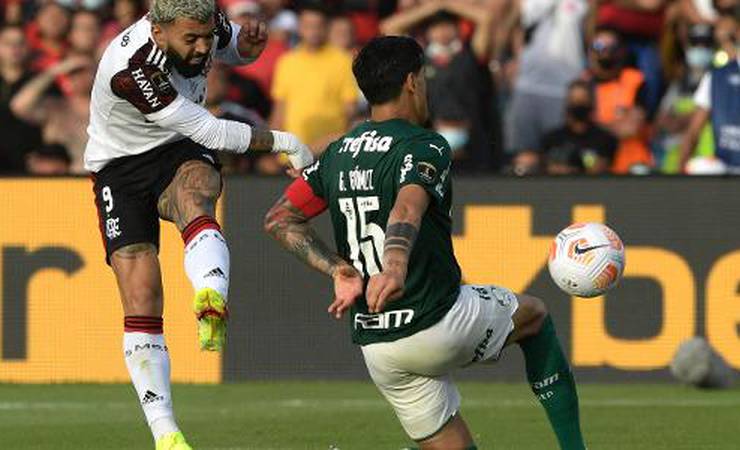 Vitão: 'Flamengo e Palmeiras nunca serão rivais. É algo sazonal e forjado'