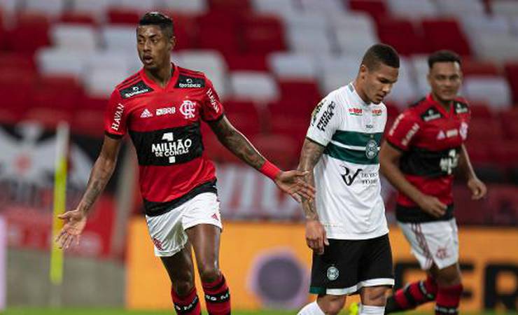 Misto do Flamengo voa, mas parar o Brasileiro continua sendo o mais justo