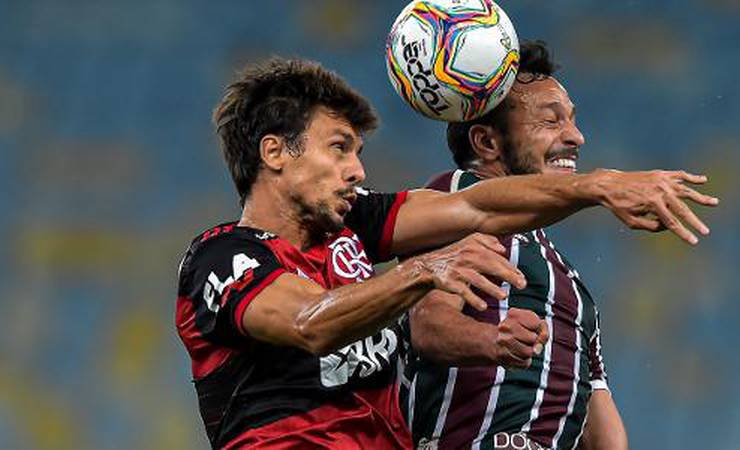 Edmundo vê Rodrigo Caio como titular da Seleção: 'Melhor que T. Silva e Marquinhos'