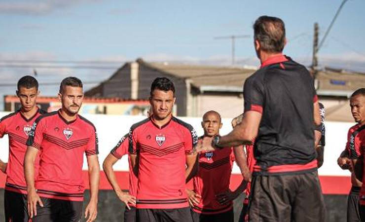 Atlético-GO não vê risco de surto de covid-19 no time: "Os 4 têm imunidade"
