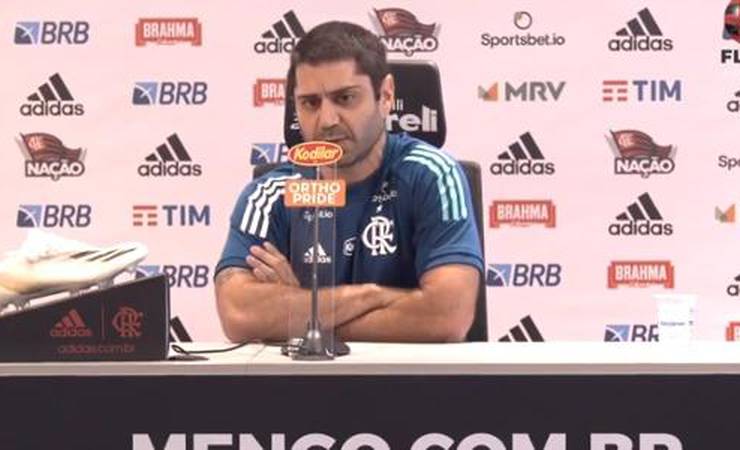 Pressionado, médico pediu um mês para esvaziar DM do Flamengo