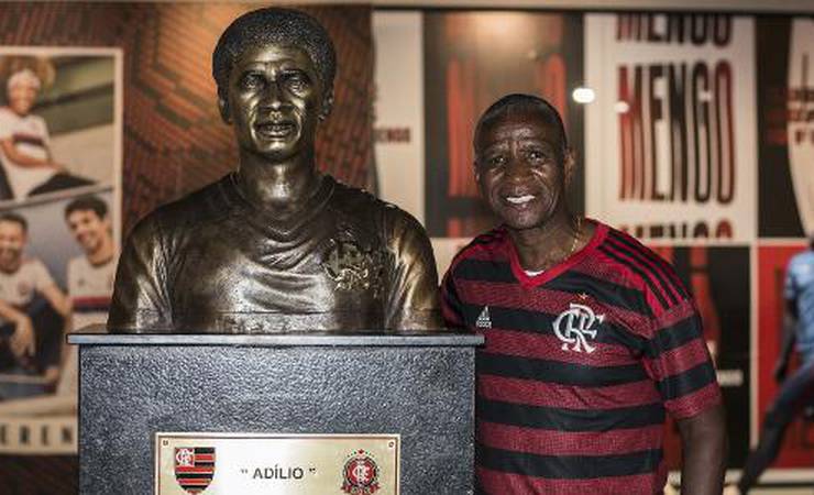 Ídolo do Fla, Adílio é internado em hospital com quadro de gastroenterite