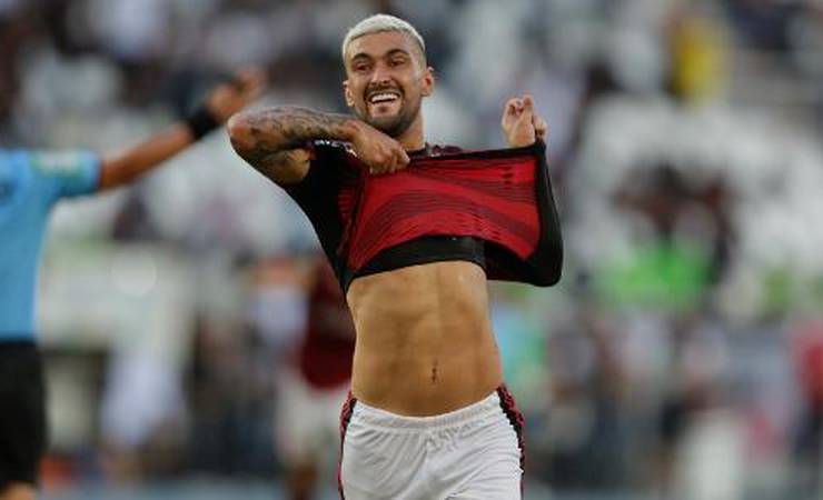 Protagonista, Arrascaeta tem melhor início de temporada no Flamengo
