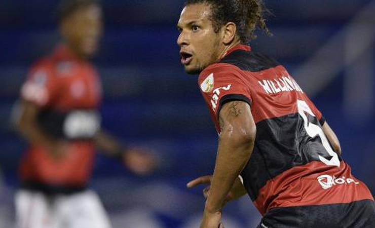 Arão exalta vitória do Flamengo na Libertadores: 'Resultado fundamental'