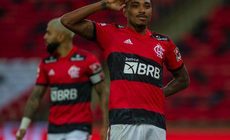 Record sobe no Ibope com Flamengo, mas fica longe do patamar da Globo