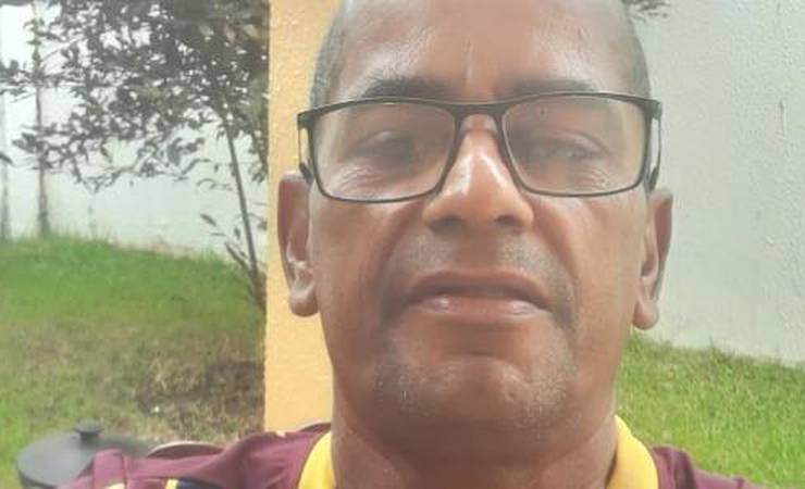 Cafezinho lembra briga com Romário: 'Ficou na história. Pode dar um Google'