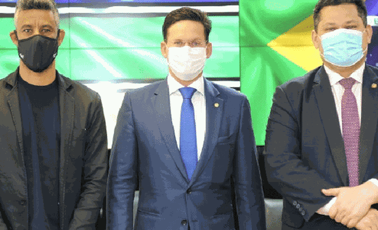 ONG de Léo Moura recebe verba descomunal e lidera 'ajuda' de Bolsonaro ao esporte