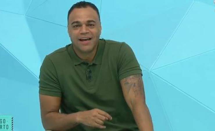 Denilson: 'Flamengo vai finalizar 150 vezes e vai perder para o SPFC'