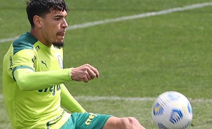 Gustavo Gómez projeta confronto entre Palmeiras e Flamengo 'Nos preparamos muito para este jogo'