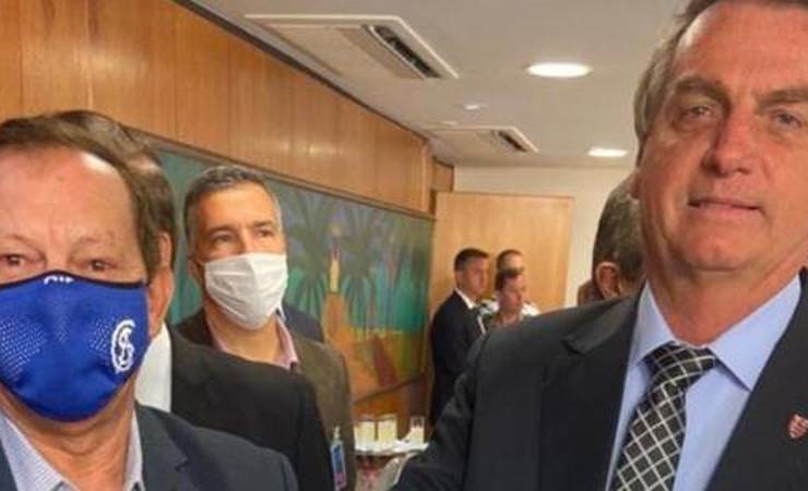Clubes se encontram com Bolsonaro e deputados por apoio à lei do mandante