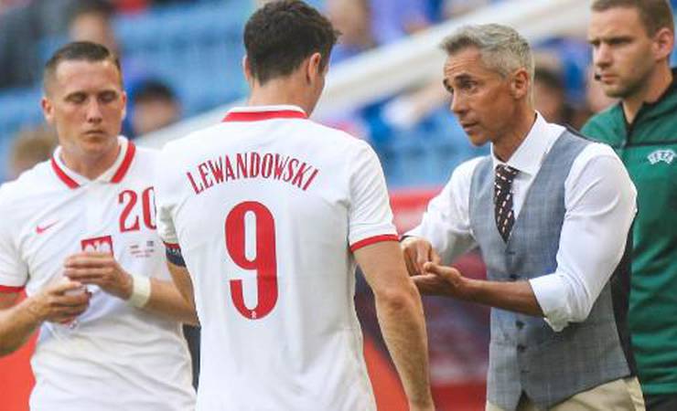 Federação Polonesa confirma saída de Paulo Sousa, que está a caminho do Fla