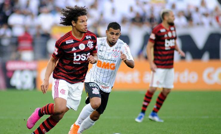 Flamengo e Ceará são os times com mais desarmes no Brasileirão; veja lista