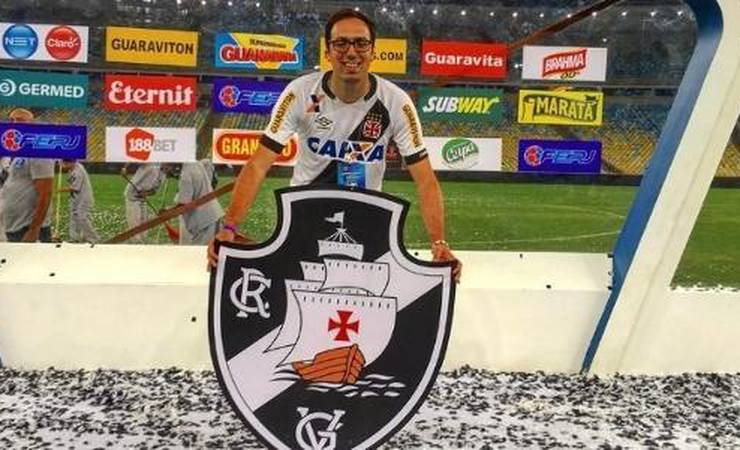 Como um vascaíno "flagrou" encontro entre Flamengo e Domènec, em Madrid