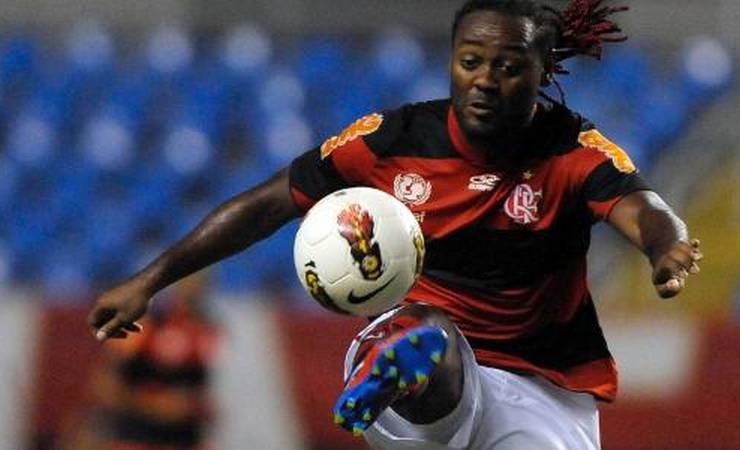 Por onde andam 7 ex-Flamengo que estão "escondidos" no exterior?