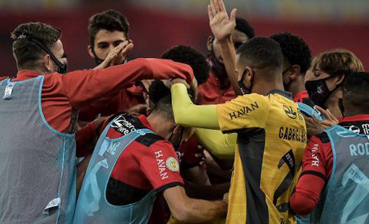 Qual será o resultado da partida entre Defensa y Justicia e Flamengo?