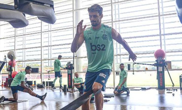 Rodrigo Caio diz que volta foge da alçada de jogadores e vê Flamengo pronto
