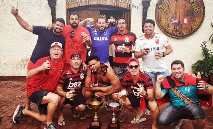Torcedores do Fla têm passagens para final desde fase de grupos da Liberta