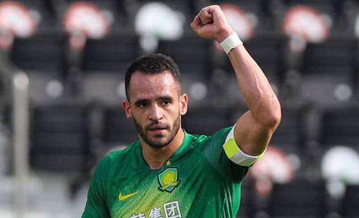Flamengo: Renato Augusto seria uma boa opção para a possível saída de Gerson?
