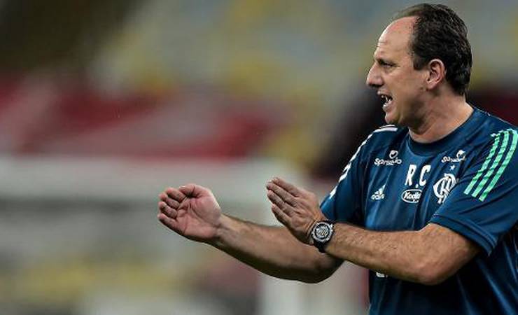 Ceni explica os motivos para a volta antecipada no Flamengo
