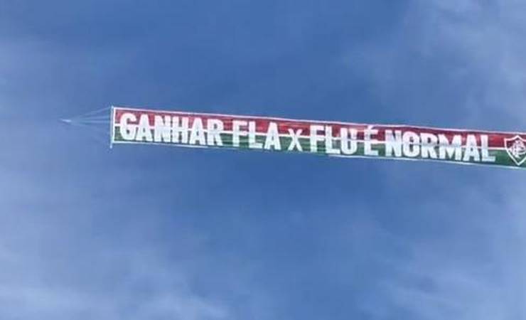 Fred provoca e filma avião com faixa sobre Fla-Flu em praia no Rio; assista