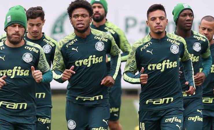 Atletas do Palmeiras contestam Sindicato e querem jogo domingo contra o Fla