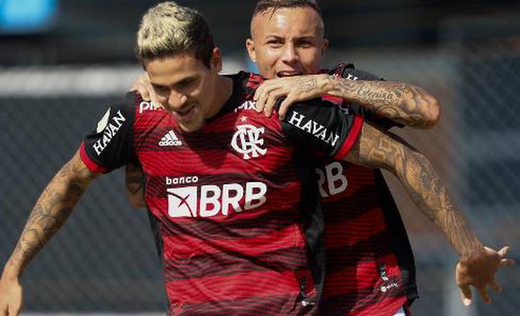 Flamengo recupera atletas, ganha reforços e chega em decisões com opções