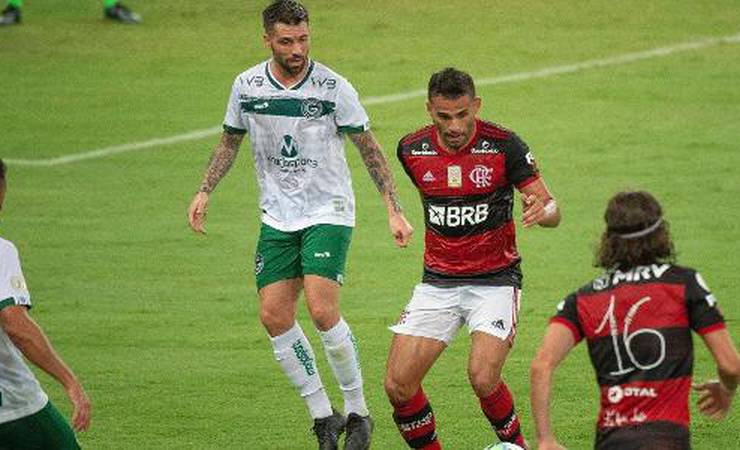 Goiás x Flamengo: onde assistir, horário, escalações e arbitragem