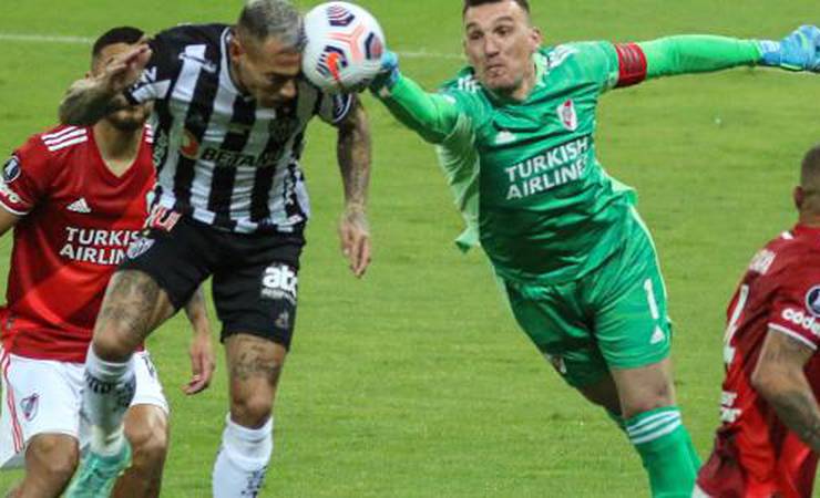 Domínio brasileiro nas semis infla valor da Libertadores em disputa de TVs