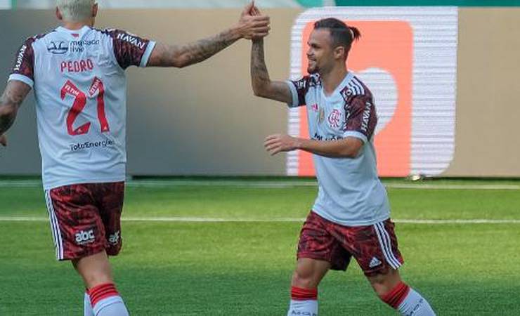 Gomes: Palmeiras faz jogo ridículo, e Flamengo mostra caráter de campeão
