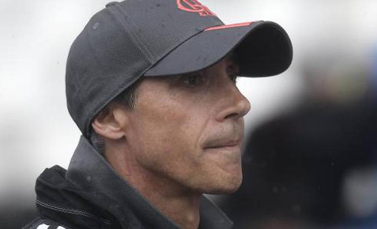 Mattos: Paulo Sousa causa 1ª reação do conservadorismo do futebol do Brasil