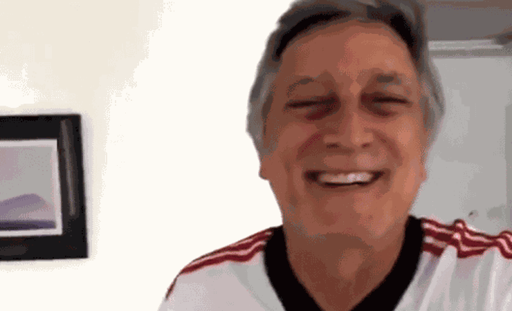Flamengo faz homenagem a Eduardo Galvão: 'Deixará muitas saudades'