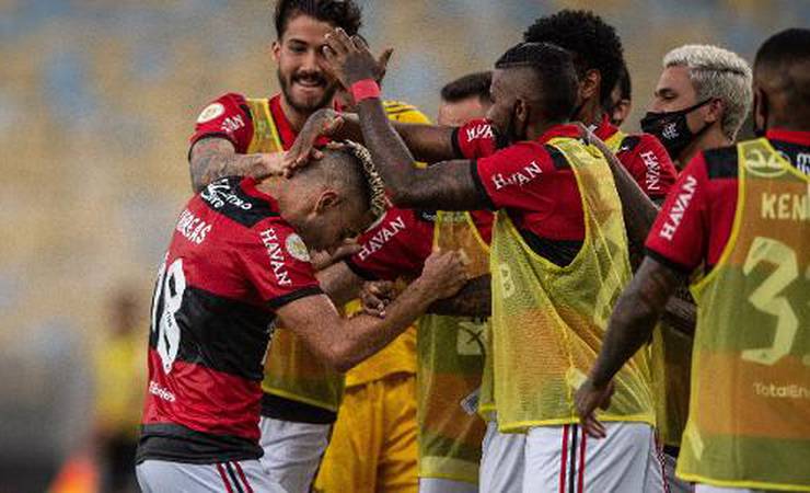 Apresentador da ESPN diz que Flamengo poderia vencer a seleção brasileira