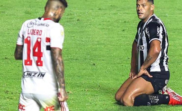 Colunistas: Com tropeços dos líderes, algum time pode sonhar no Brasileiro?