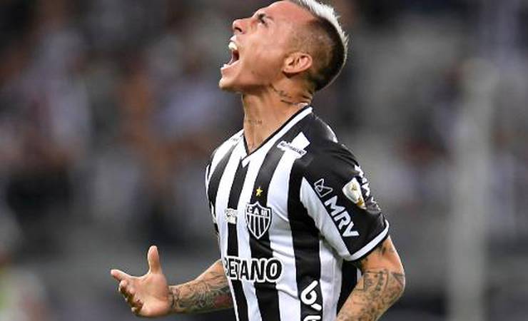 Pressionado, Turco define Atlético-MG com Vargas no ataque para pegar o Fla