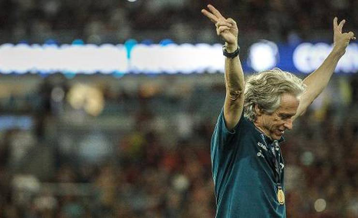 Flamengo avança e renovação com Jesus entra em prazo estipulado pelo clube