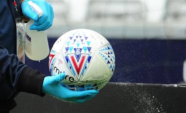 Paralisação do futebol poderia ter sido evitada com protocolo das "bolhas"