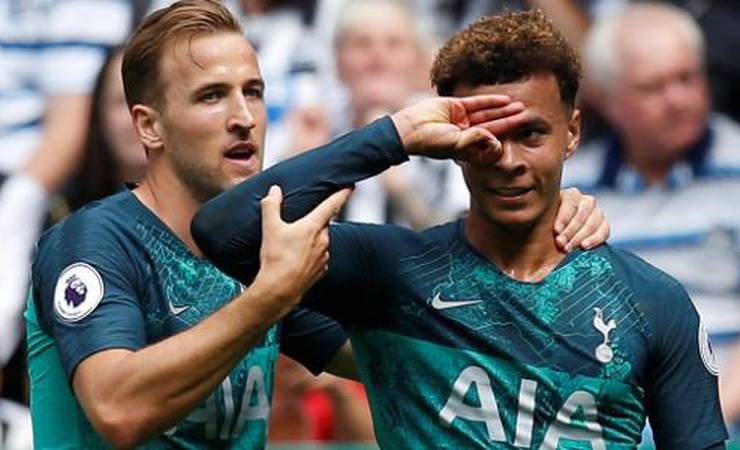 Jogador do Tottenham suspenso por post em rede social. Vigilância é grande