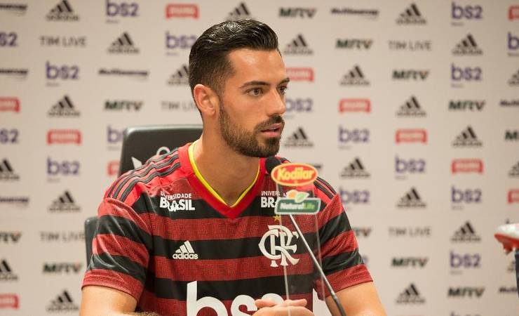 "Com garra e sonhos, vamos para ganhar", projeta Pablo Marí, do Flamengo