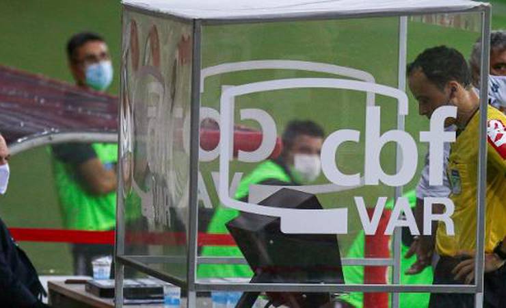 A culpa também é nossa: a arbitragem brasileira precisa ser profissional
