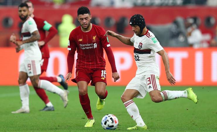 Flamengo assusta, mas Firmino marca na prorrogação e Liverpool é campeão