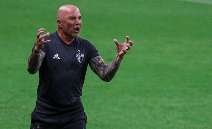 Mentor de técnicos argentinos ainda vê xenofobia no futebol brasileiro