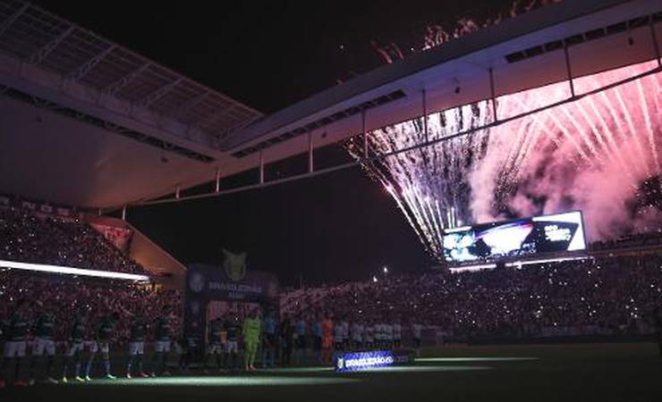 Corinthians x Flamengo tem ingressos esgotados para primeira final