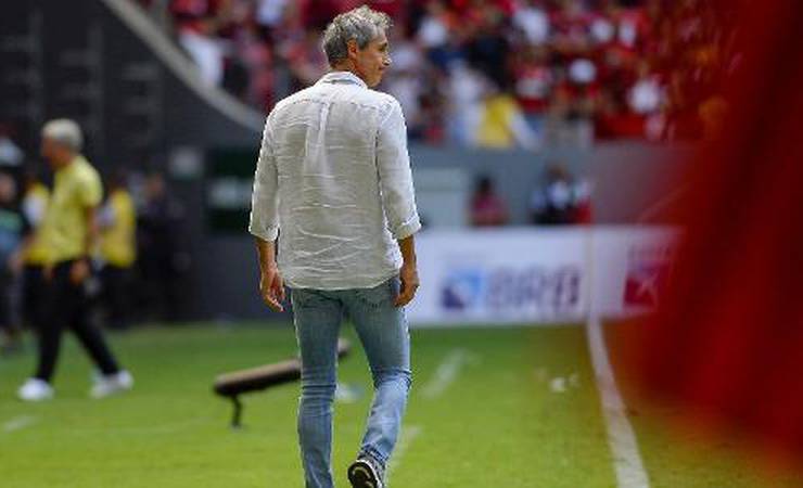 Após derrota, Paulo Sousa elogia volume do Fla, mas pede maior efetividade