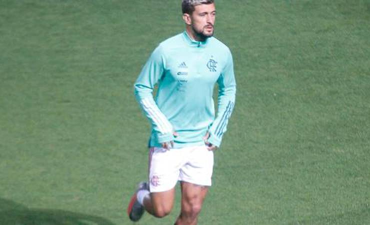 Arrascaeta é eleito melhor esportista uruguaio da temporada