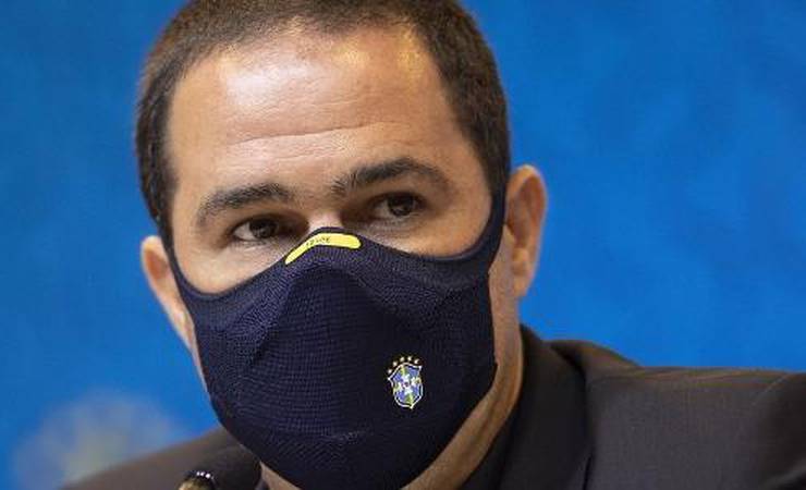 Marília Ruiz: Desde quando o PSG merece mais respeito do que o Flamengo?